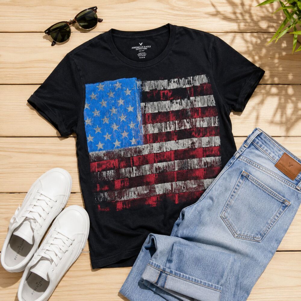 American Eagle Mens Medium Black USA Flag Graphic Tee Patriotic Grunge Shirt